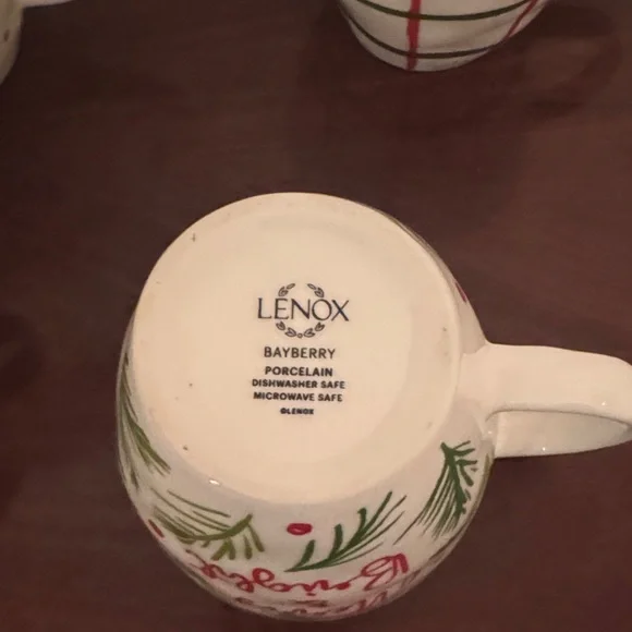 Lenox Holiday Mug Set - Red, Green, and White - set of four (4) mugs - Picture 2 of 8